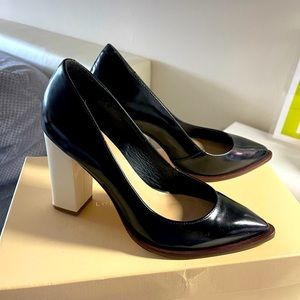 Loeffler Randall high heels in excellent condition